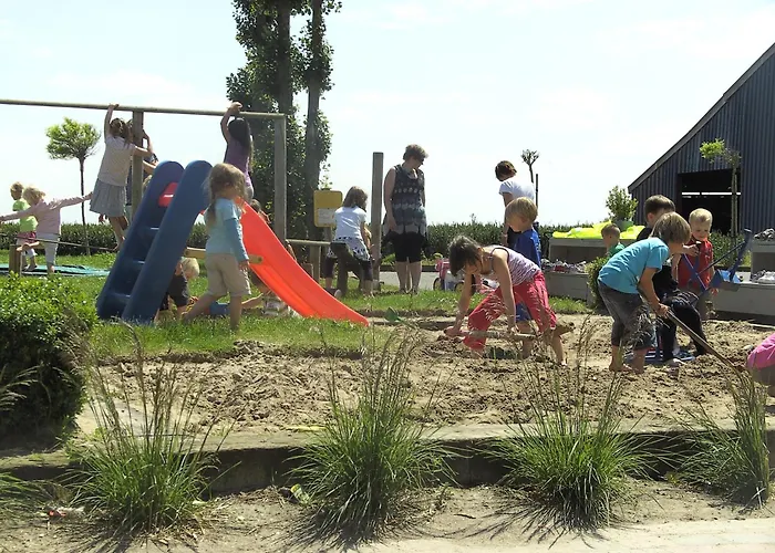 Holiday home 't Vossenerf